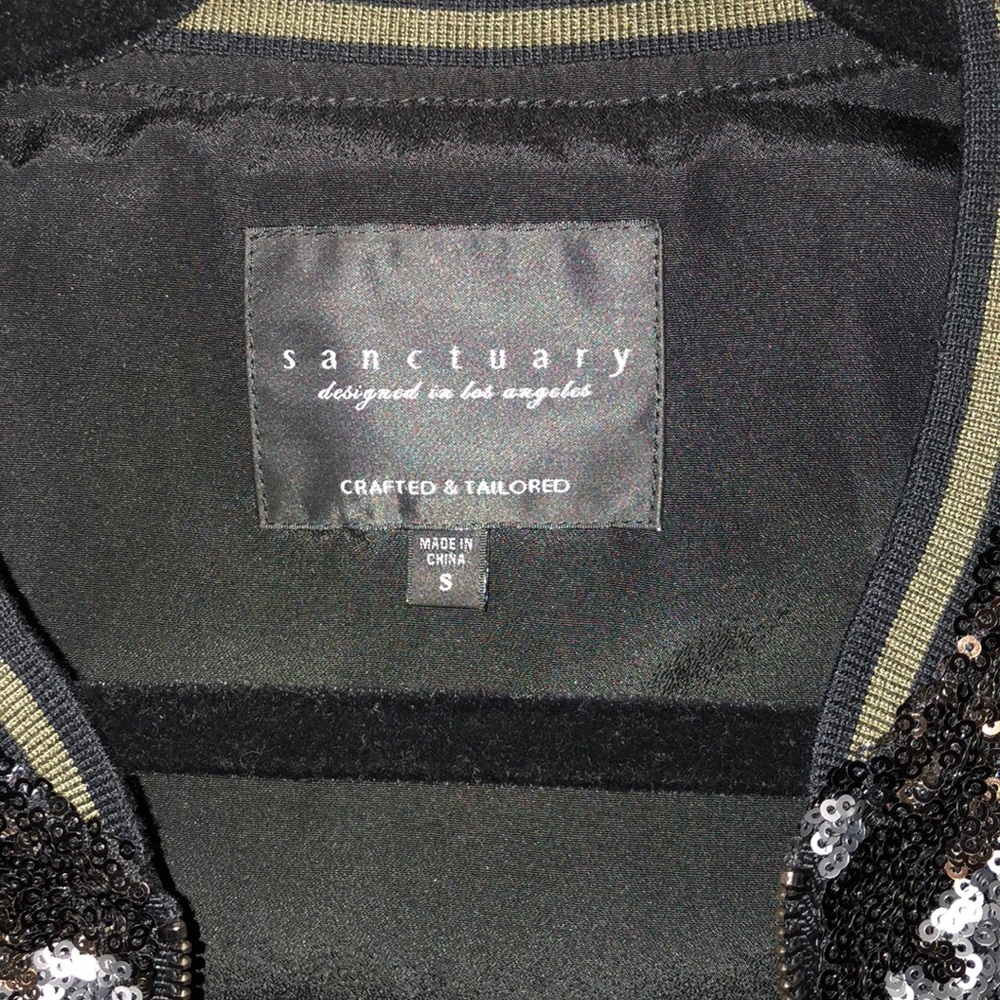 Jacket - Picture 2 of 3